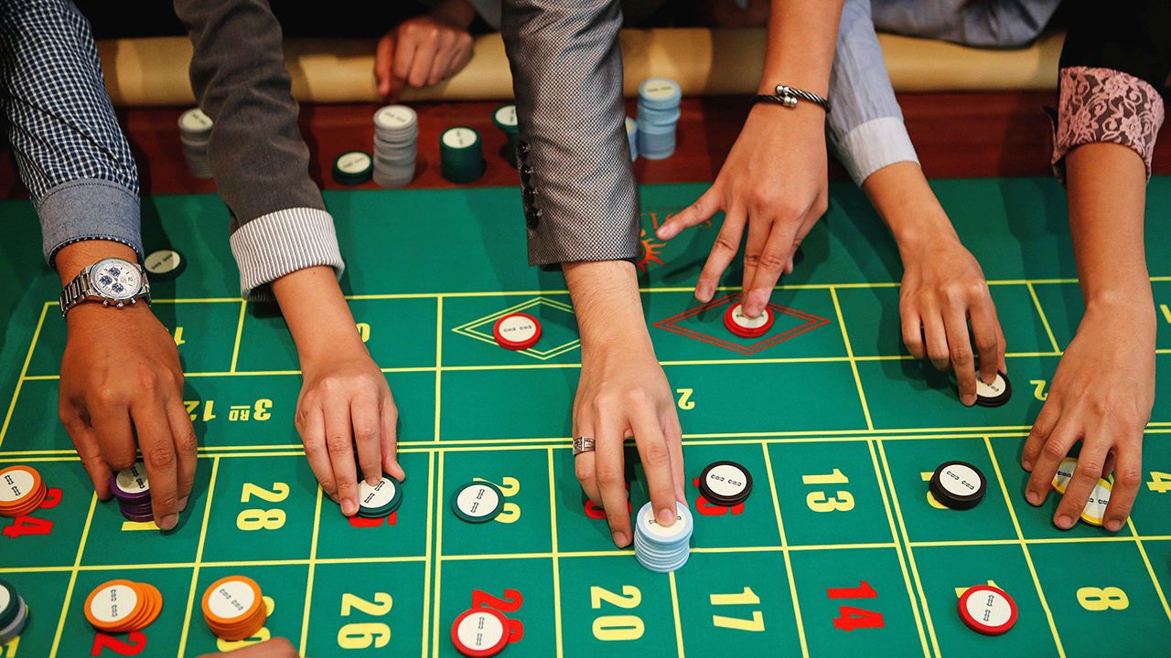 Casino là gì - Khám Phá Thế Giới Đầy Hấp Dẫn Của Những Trò Chơi May Rủi Casino là gì - Khám Phá Thế Giới Đầy Hấp Dẫn Của Những Trò Chơi May Rủi